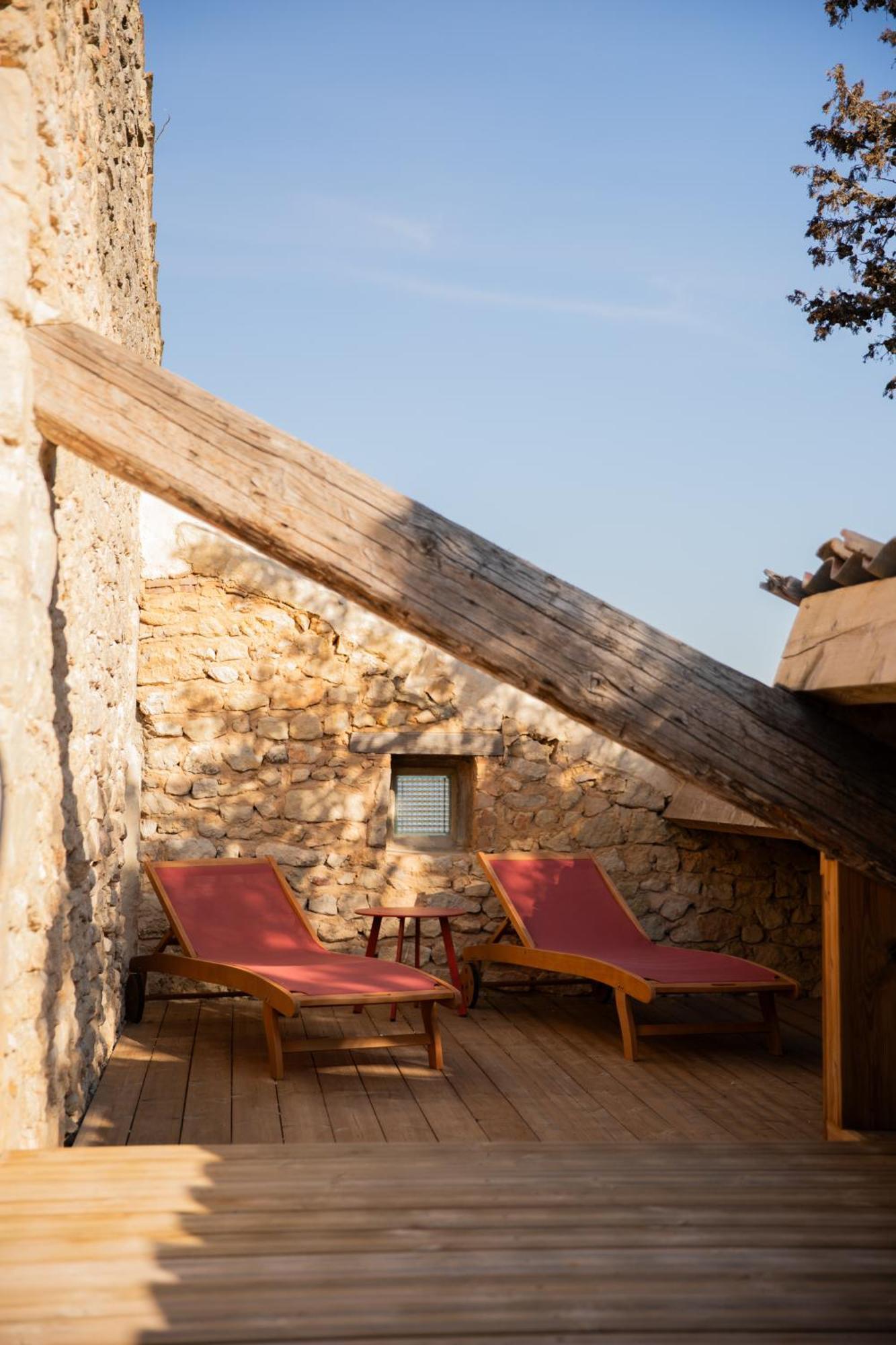 Solérieux Maison Roucas - Restaurant Et Chambres D'Hotes מראה חיצוני תמונה